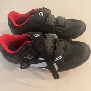 NEW Peloton cycle shoes - never worn! Size 38